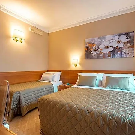 Hotel Magic 2*